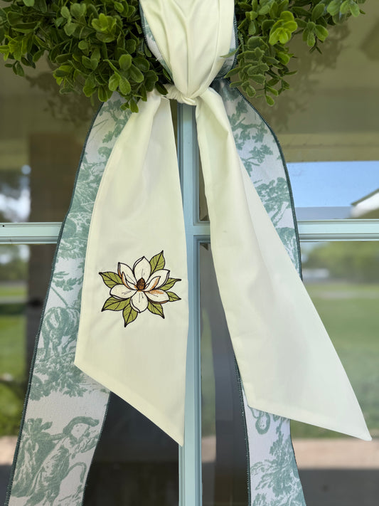 The Magnolia Moment Sash Pack